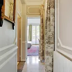 Suite Junior Avec Balcon Et Vue Sur Arc De Triomphe